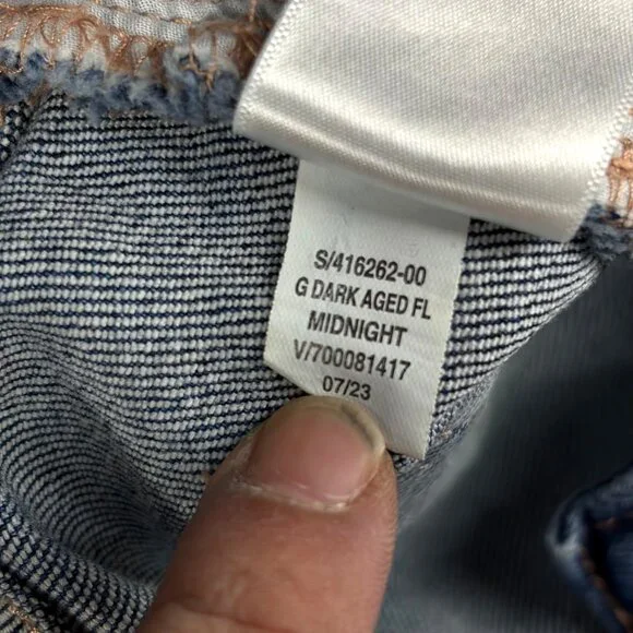 Old Navy High-Rise Flare Jeans Size 18 Dark Aged Denim Stretch Cotton Blend - Picture 4 of 7